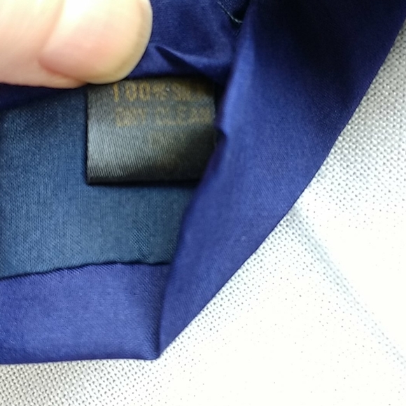 Mickey Mouse tie 👔 5/$40 - Picture 4 of 4